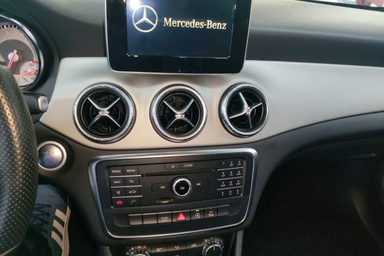 Used Mercedes-Benz CLA 2016 CLA 200 Sport Edition Audio And AC Panel