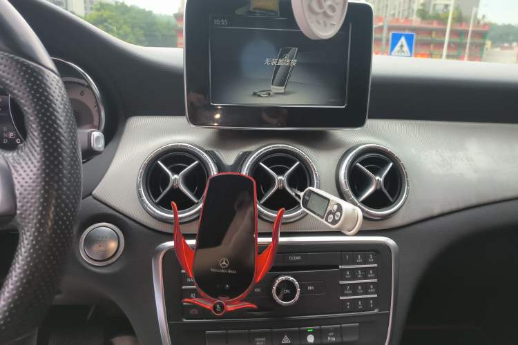 Used Mercedes-Benz CLA 2016 CLA 200 Style Edition Audio And AC Panel