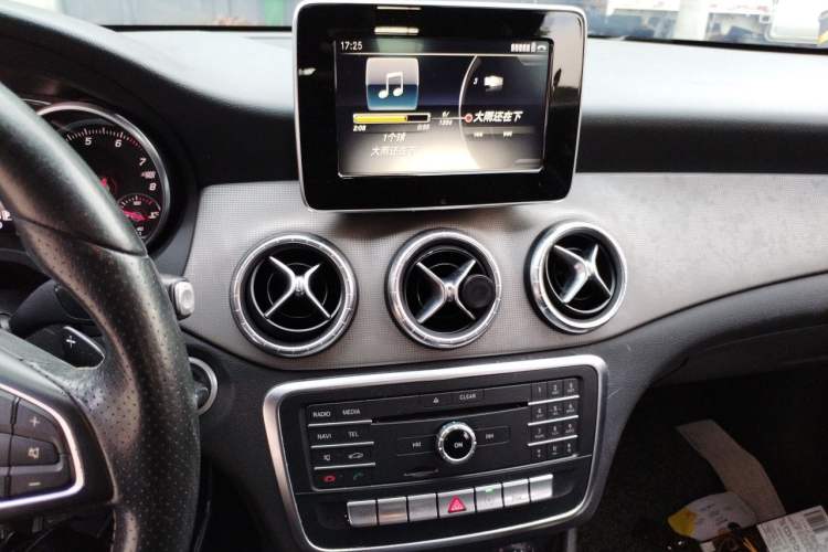Used Mercedes-Benz CLA 2016 Facelifted CLA 200 Stylish Edition Audio And AC Panel