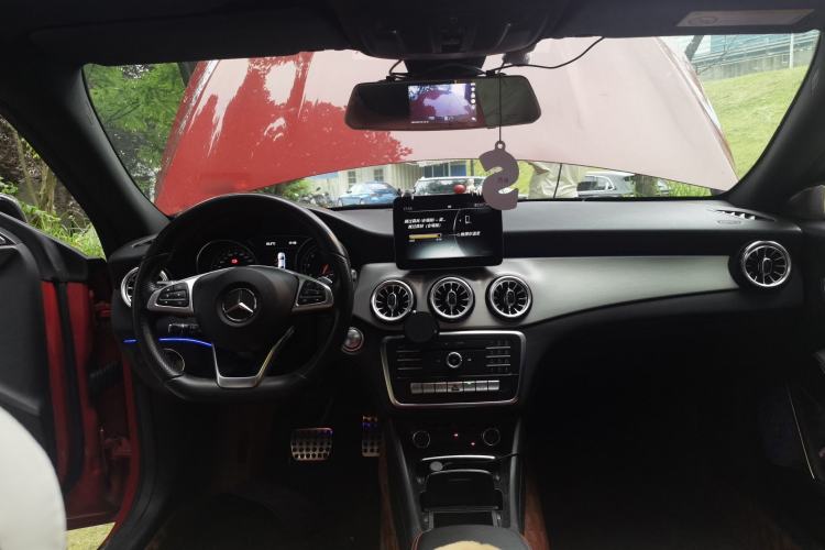 Used Mercedes-Benz CLA 2016 Year Restyled CLA 220 4MATIC Center Console