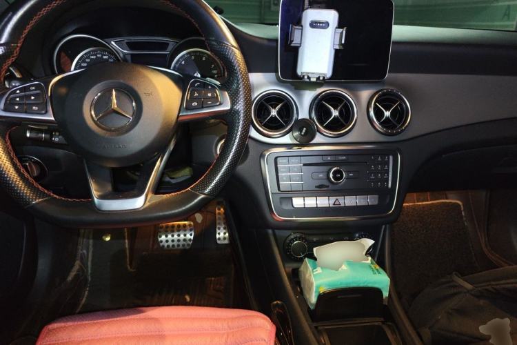 Used Mercedes-Benz CLA 2016 Year Restyled CLA 220 4MATIC Center Console