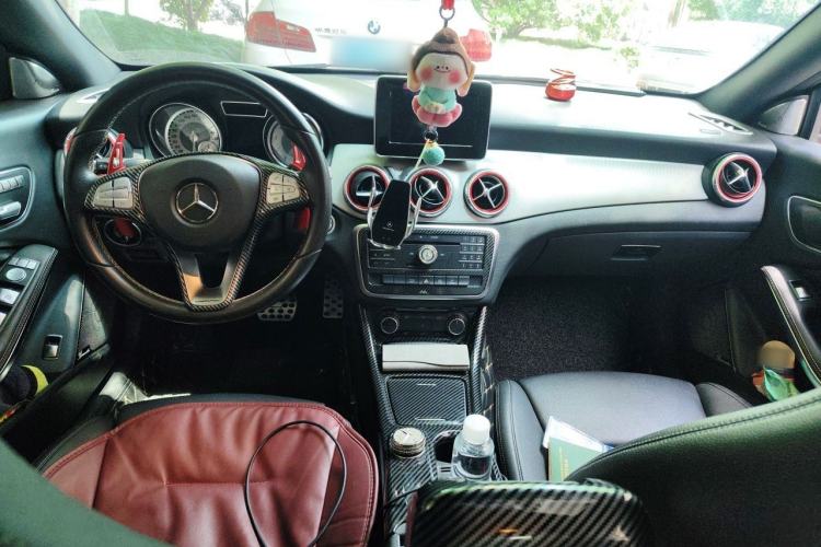 Used Mercedes-Benz CLA 2016 Facelifted CLA 200 Stylish Edition Center Console