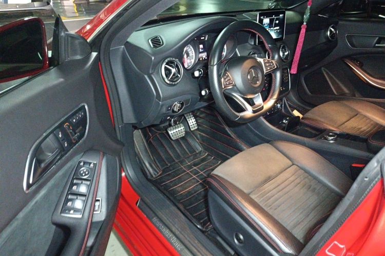 Used Mercedes-Benz CLA 2016 CLA 220 4MATIC Driver Seat