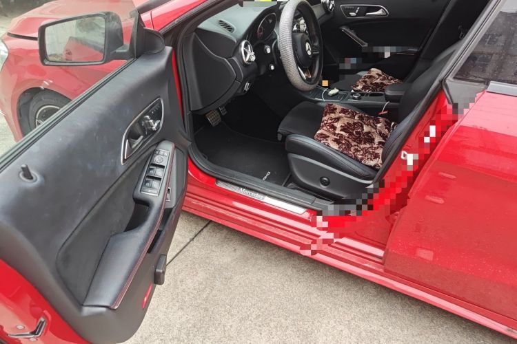Used Mercedes-Benz CLA 2016 Year Restyled CLA 220 4MATIC Driver Seat