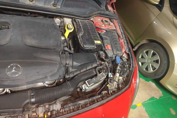 Used Mercedes-Benz CLA 2016 CLA 220 4MATIC Engine Bay Left
