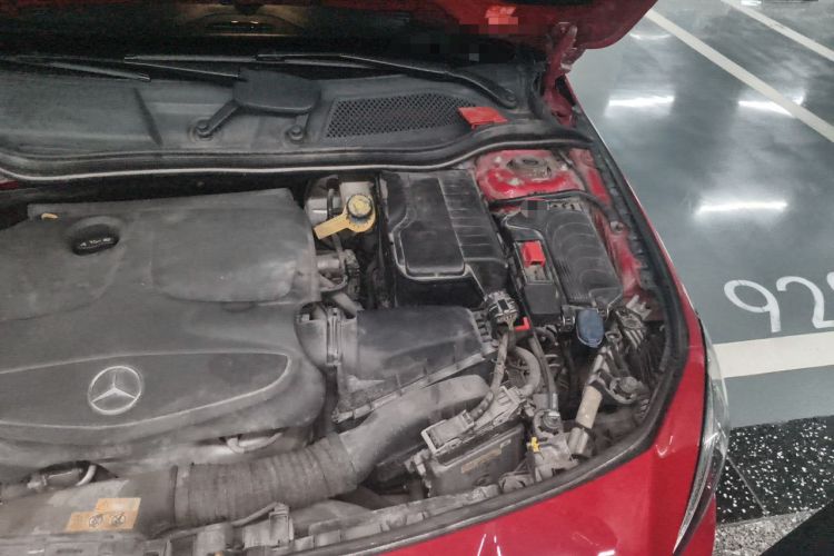 Used Mercedes-Benz CLA 2016 Facelifted CLA 260 4MATIC Engine Bay Left