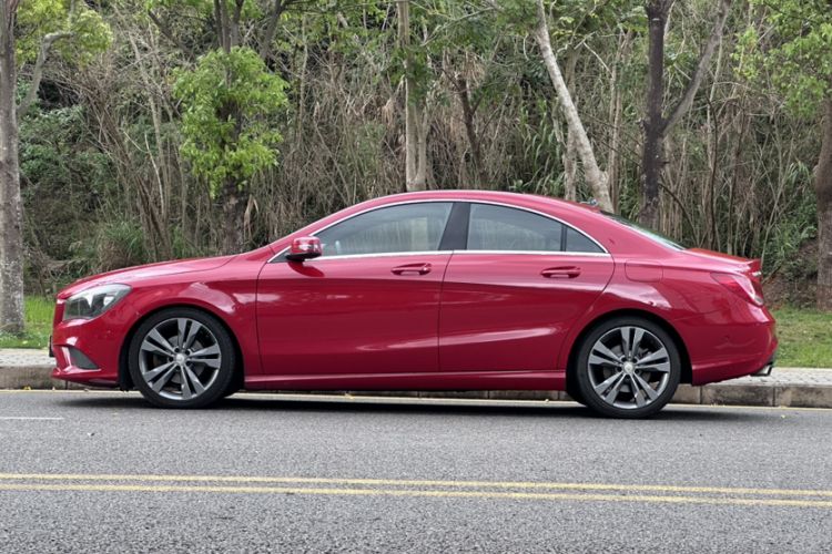 Used Mercedes-Benz CLA 2016 Refreshed CLA 200 Sport Edition Exterior 9
