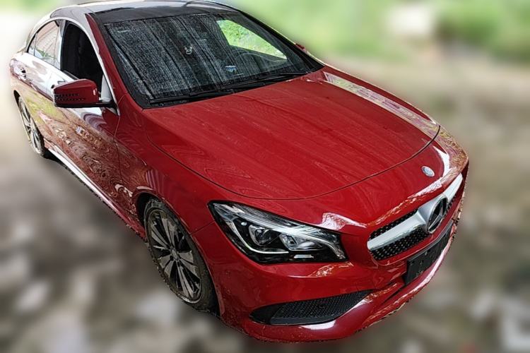 Used Mercedes-Benz CLA 2016 Facelifted CLA 200 Stylish Edition Front Right 45 Deg