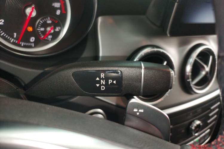 Used Mercedes-Benz CLA 2016 Year Restyled CLA 220 4MATIC Gear Lever