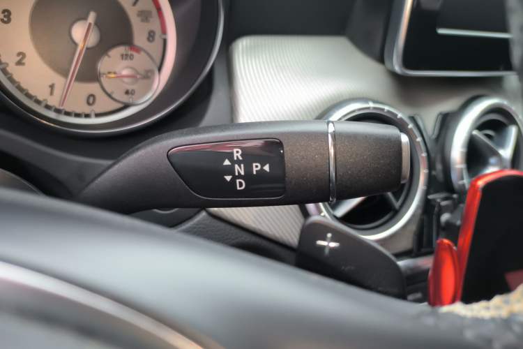 Used Mercedes-Benz CLA 2016 CLA 200 Style Edition Gear Lever