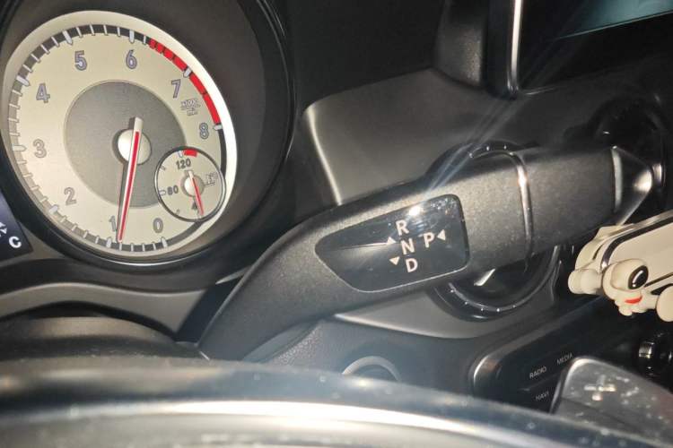 Used Mercedes-Benz CLA 2016 CLA 220 4MATIC Gear Lever
