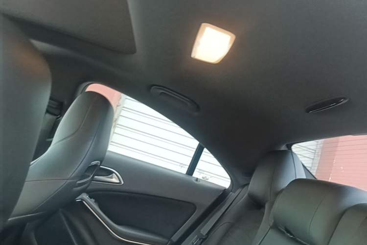 Used Mercedes-Benz CLA 2016 CLA 220 4MATIC Headliner