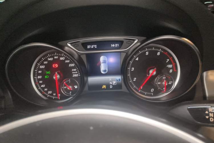 Used Mercedes-Benz CLA 2016 Facelifted CLA 260 4MATIC Instrument Cluster