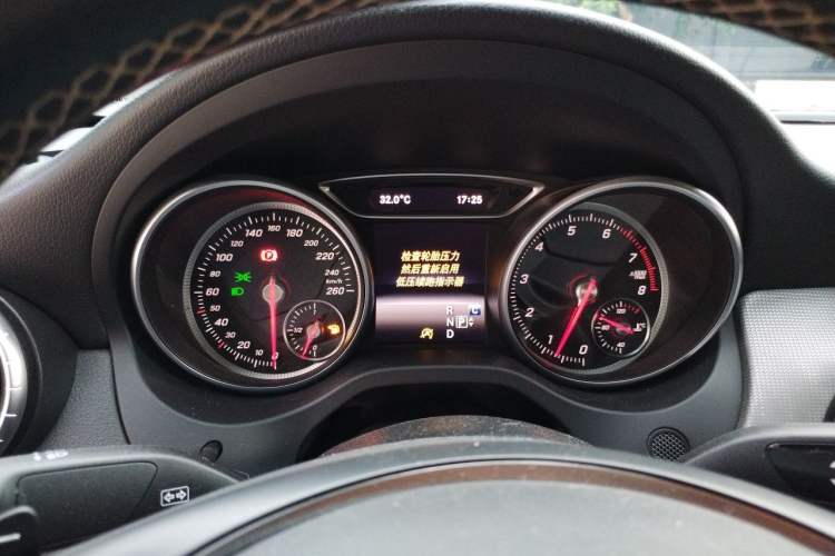 Used Mercedes-Benz CLA 2016 Facelifted CLA 200 Stylish Edition Instrument Cluster