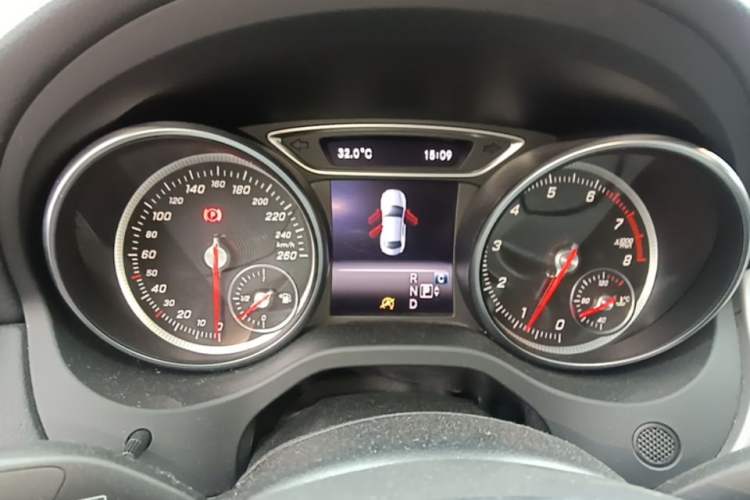 Used Mercedes-Benz CLA 2016 Year Restyled CLA 220 4MATIC Instrument Cluster