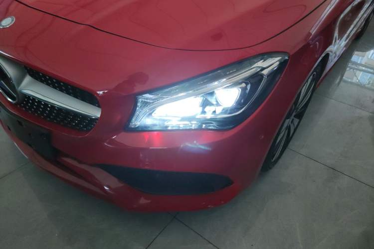 Used Mercedes-Benz CLA 2016 Facelifted CLA 200 Stylish Edition Left Front Headlight