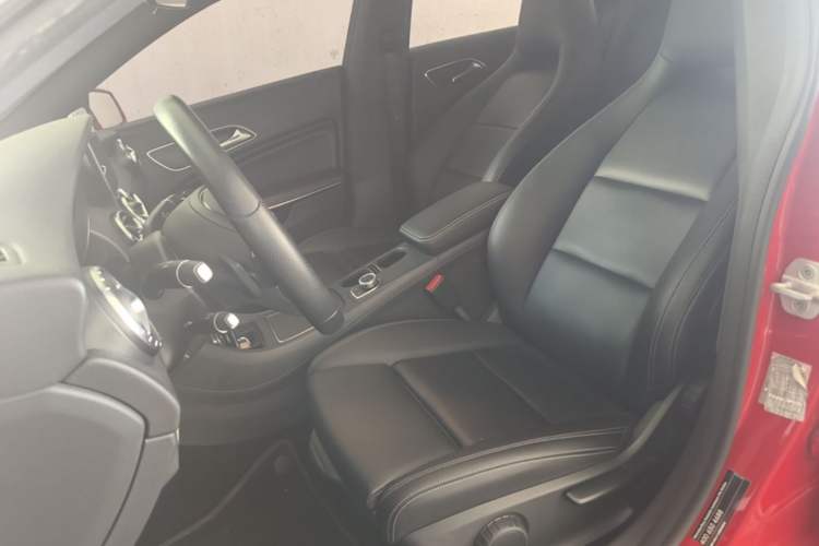 Used Mercedes-Benz CLA 2016 Refreshed CLA 200 Sport Edition Left Front Seat