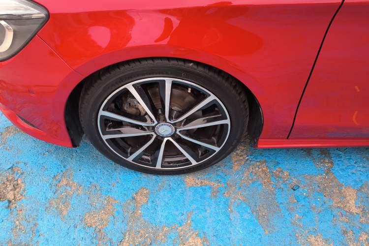 Used Mercedes-Benz CLA 2016 CLA 200 Style Edition Left Front Wheel Hub