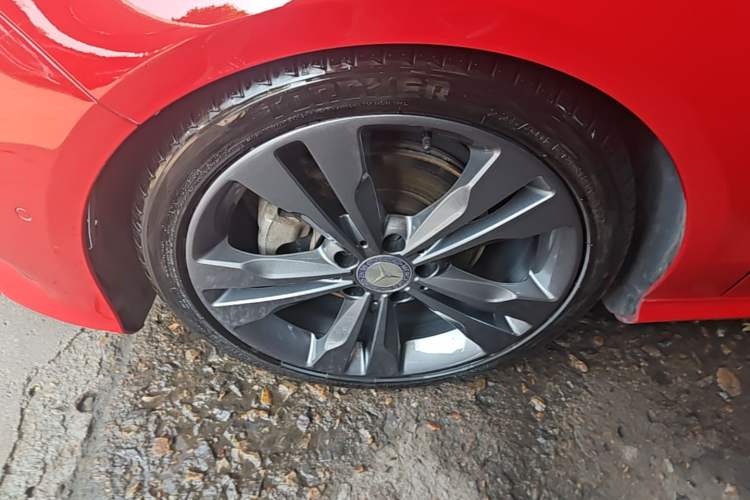 Used Mercedes-Benz CLA 2016 Refreshed CLA 200 Sport Edition Left Front Wheel Hub