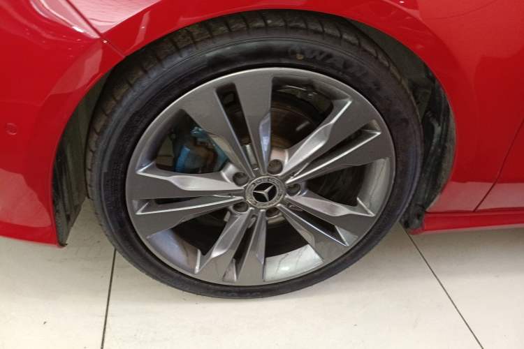 Used Mercedes-Benz CLA 2016 Refreshed CLA 200 Sport Edition Left Front Wheel Hub