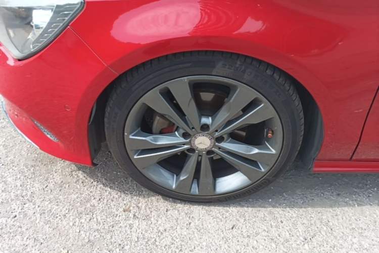 Used Mercedes-Benz CLA 2016 Refreshed CLA 200 Sport Edition Left Front Wheel Hub