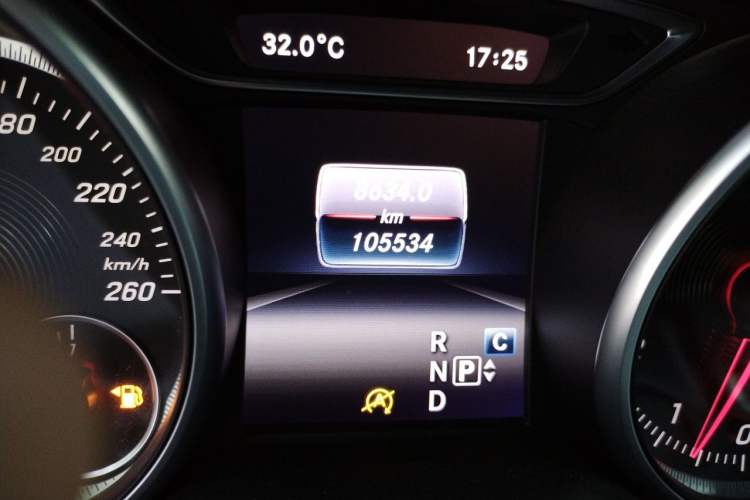 Used Mercedes-Benz CLA 2016 Facelifted CLA 200 Stylish Edition Odometer Close Up