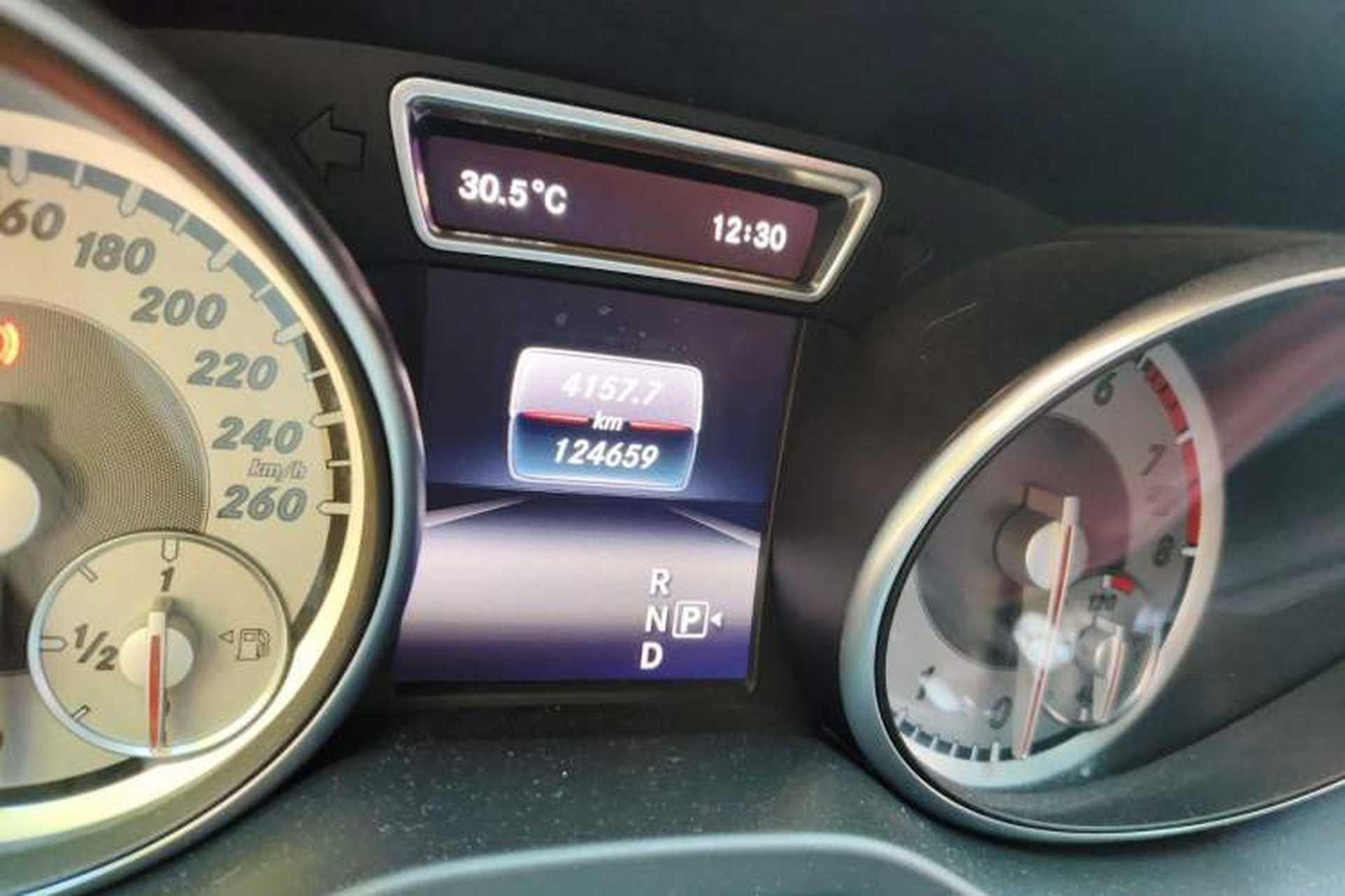 Used Mercedes-Benz CLA 2016 Facelifted CLA 200 Stylish Edition Odometer Close Up