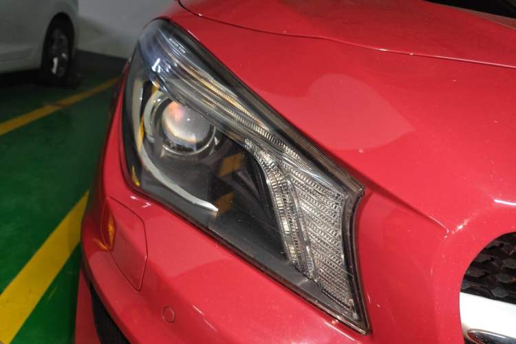 Used Mercedes-Benz CLA 2016 CLA 220 4MATIC Right Front Headlight