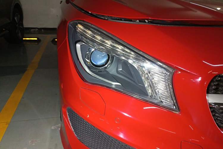 Used Mercedes-Benz CLA 2016 CLA 220 4MATIC Right Front Headlight