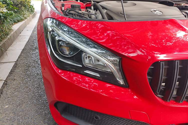 Used Mercedes-Benz CLA 2016 Facelifted CLA 200 Stylish Edition Right Front Headlight
