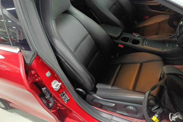 Used Mercedes-Benz CLA 2016 Refreshed CLA 200 Sport Edition Right Front Seat