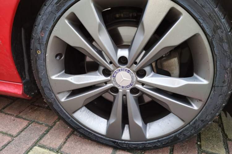 Used Mercedes-Benz CLA 2016 CLA 200 Sport Edition Right Front Wheel Hub