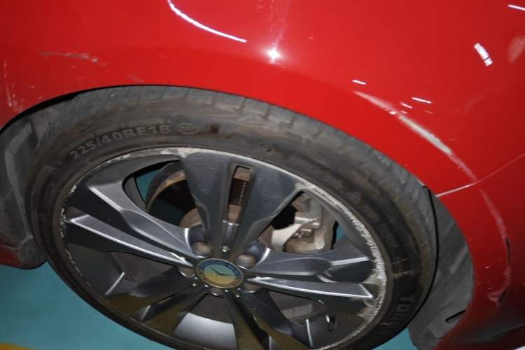 Used Mercedes-Benz CLA 2016 Refreshed CLA 200 Sport Edition Right Front Wheel Hub
