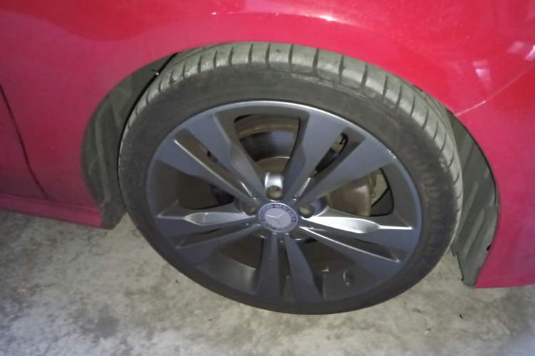 Used Mercedes-Benz CLA 2016 Refreshed CLA 200 Sport Edition Right Front Wheel Hub