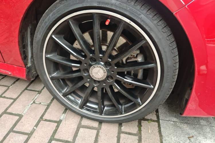 Used Mercedes-Benz CLA 2016 Year Restyled CLA 220 4MATIC Right Front Wheel Hub