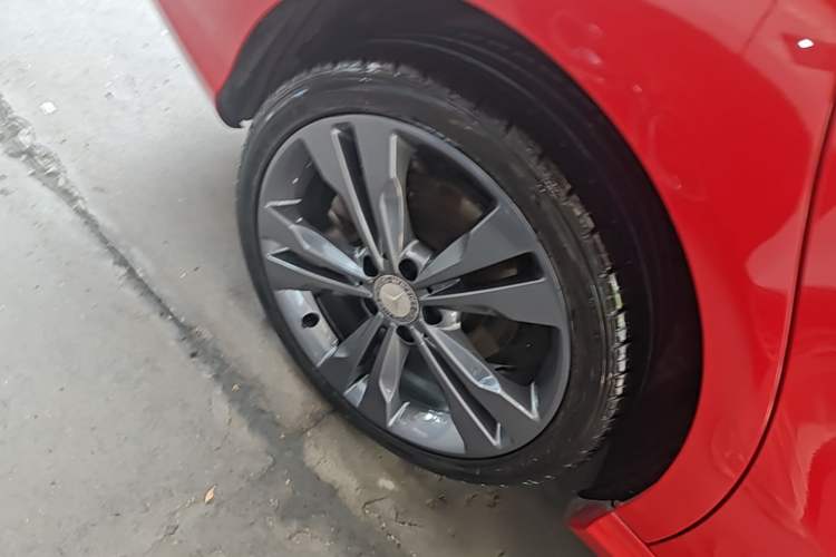 Used Mercedes-Benz CLA 2016 Refreshed CLA 200 Sport Edition Right Rear Wheel Hub
