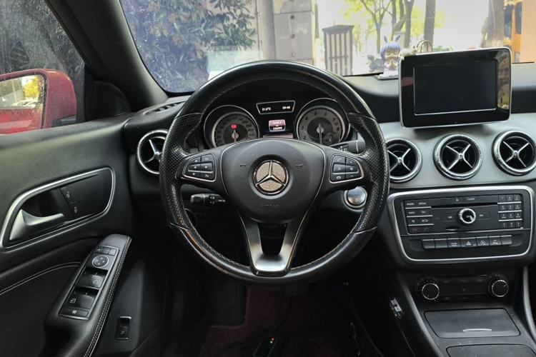 Used Mercedes-Benz CLA 2016 CLA 200 Sport Edition Steering Wheel