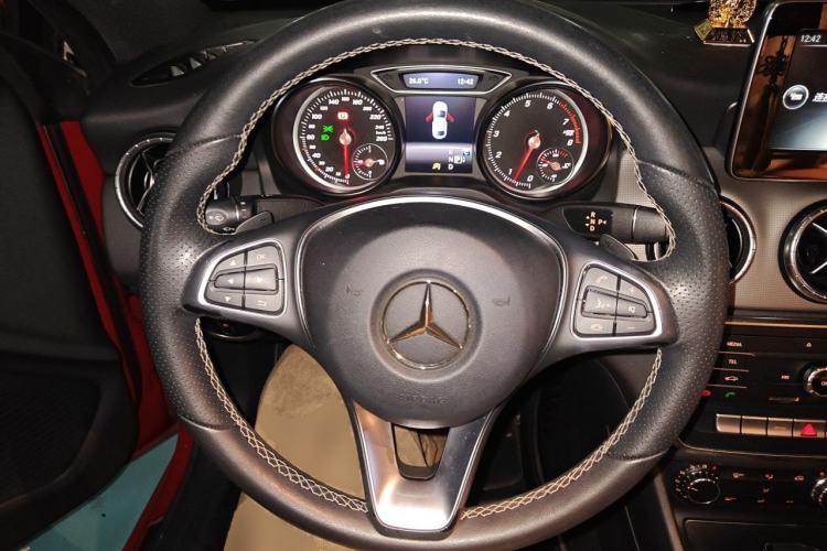 Used Mercedes-Benz CLA 2016 Refreshed CLA 200 Sport Edition Steering Wheel