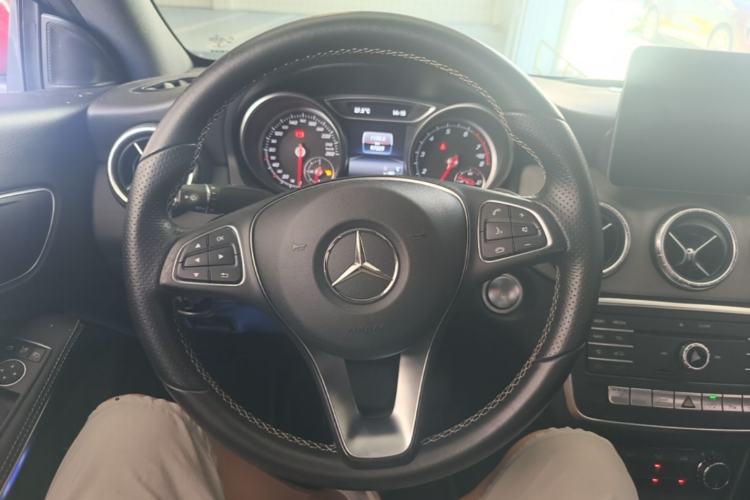 Used Mercedes-Benz CLA 2016 Refreshed CLA 200 Sport Edition Steering Wheel