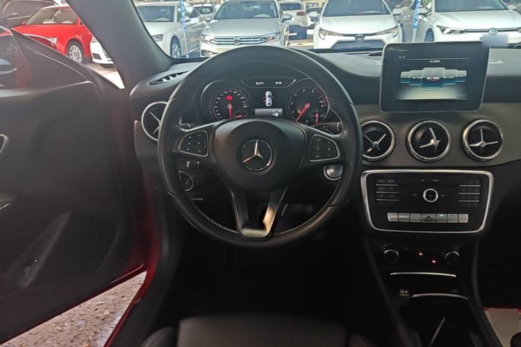 Used Mercedes-Benz CLA 2016 Refreshed CLA 200 Sport Edition Steering Wheel