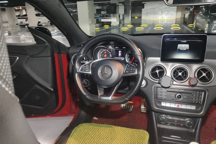 Used Mercedes-Benz CLA 2016 Facelifted CLA 260 4MATIC Steering Wheel