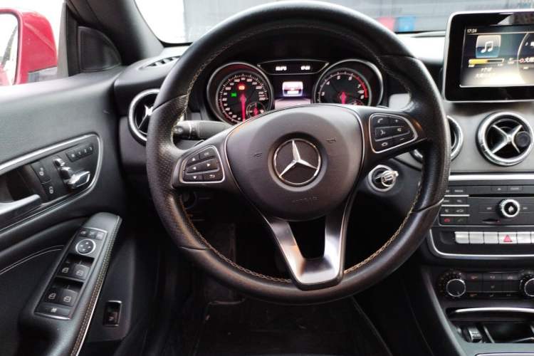 Used Mercedes-Benz CLA 2016 Facelifted CLA 200 Stylish Edition Steering Wheel