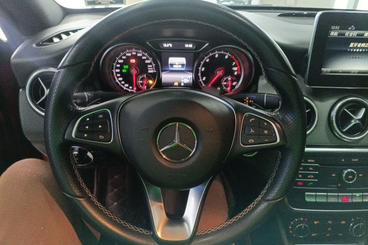 Used Mercedes-Benz CLA 2016 Refreshed CLA 200 Sport Edition Steering Wheel