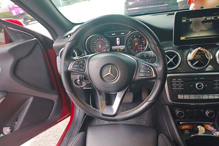 Used Mercedes-Benz CLA 2016 Facelifted CLA 200 Stylish Edition Steering Wheel