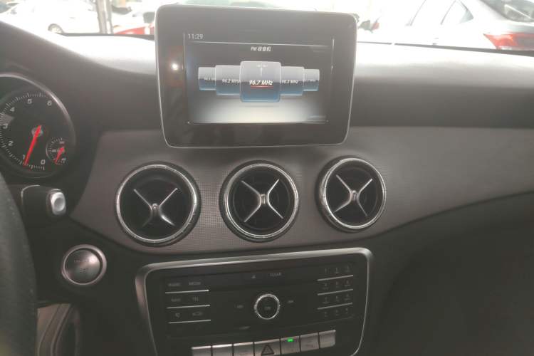 Used Mercedes-Benz CLA 2016 Facelifted CLA 200 Stylish Edition Audio And AC Panel