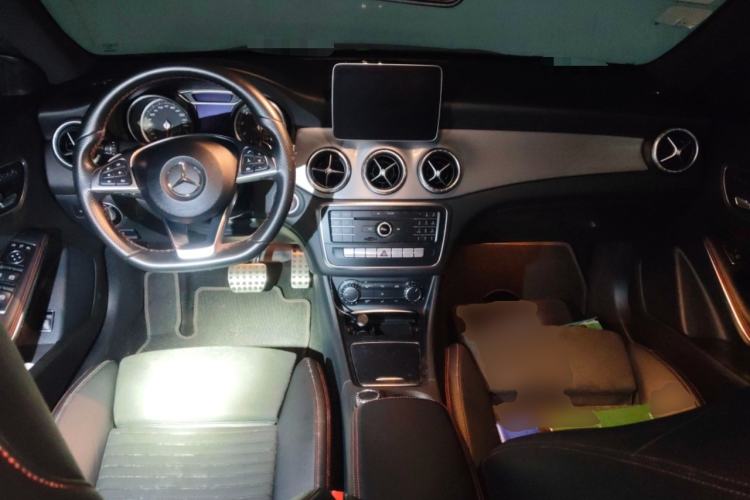 Used Mercedes-Benz CLA 2016 Year Restyled CLA 220 4MATIC Center Console