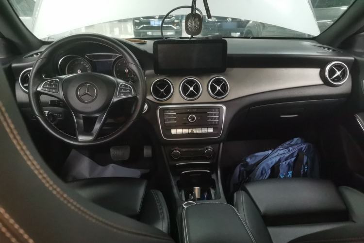 Used Mercedes-Benz CLA 2016 Refreshed CLA 200 Sport Edition Center Console