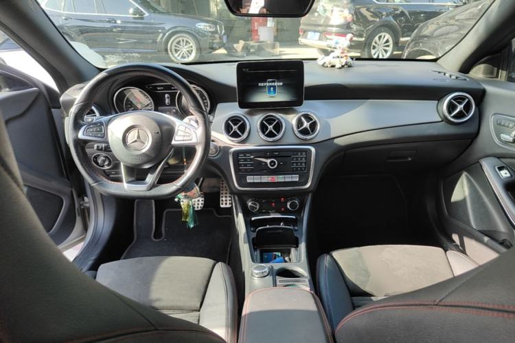 Used Mercedes-Benz CLA 2016 Year Restyled CLA 220 4MATIC Center Console