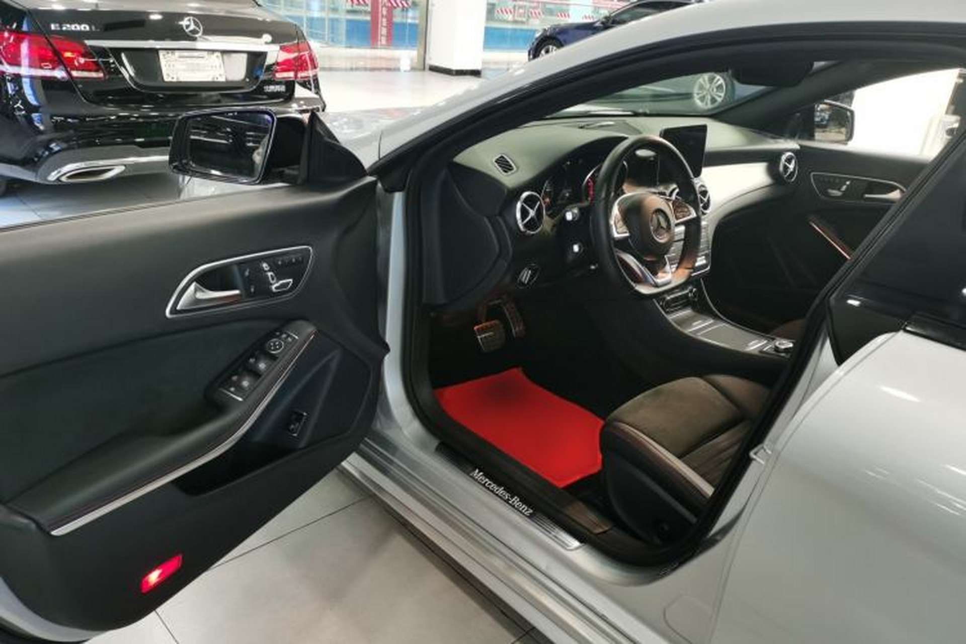 Used Mercedes-Benz CLA 2016 Year Restyled CLA 220 4MATIC Driver Seat