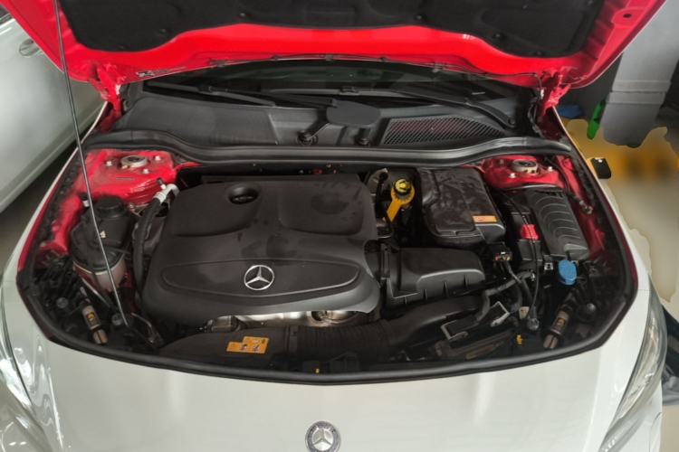 Used Mercedes-Benz CLA 2016 CLA 220 4MATIC Engine Bay